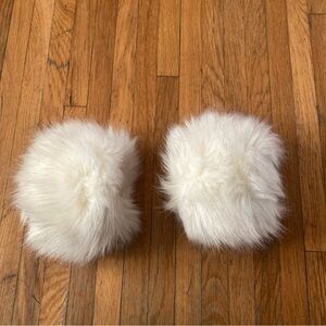 Vintage Elegant White Faux Fur Cuffs